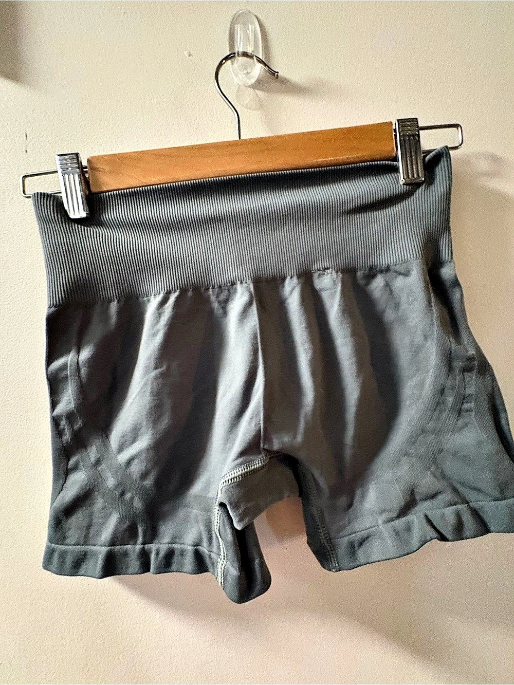 Gymshark Women's Athletic Shorts in Gray Like New. Size small